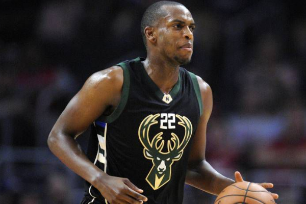 用一记犀利 用一记犀利