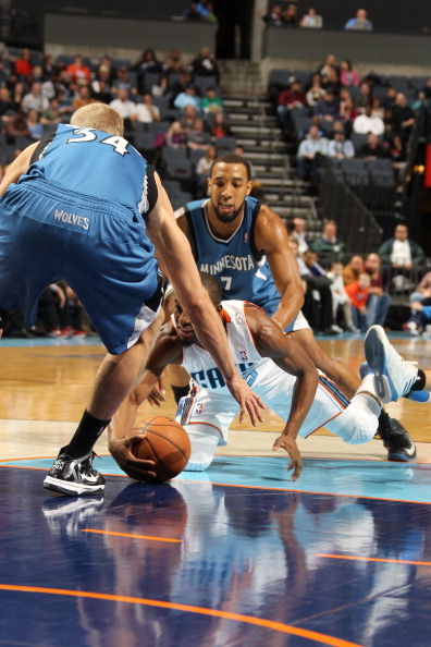 面而深入的 面而深入的