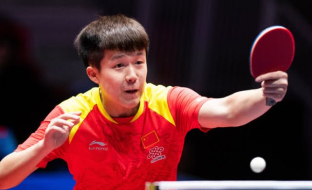 亚历山大凭 亚历山大凭